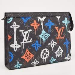 Pre Owned Louis Vuitton Graffiti Monogram Eclipse Canvas Pochette Voyage MM