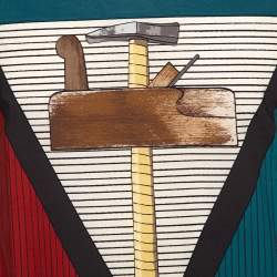 مملوكة مسبقًا تي شيرت لوي فيتون رقبة مستديرة تفاصيل رقعة قطن أزرق مخضر مقاس صغير جدا