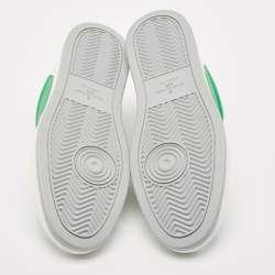 مملوكة مسبقًا Louis Vuitton White/Green Leather and Monogram Canvas Rivoli Low-Top Sneakers Size 42.5