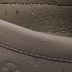 مملوكة مسبقًا Louis Vuitton Driver Size 43 Grey Antarctica Monogram Leather Loafers