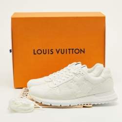 مملوكة مسبقًا Louis Vuitton Run Away Size 41.5 White Monogram Embossed and Epi Leather Sneakers