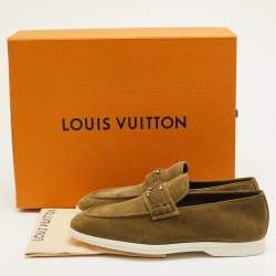 Pre Owned Louis Vuitton Estate Size 41.5 Olive Green Suede Slip On Loafers