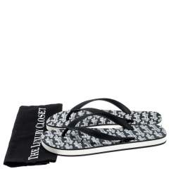 Pre Owned صندل فليب فلوب لوي فيتون بإصبع موليتور مطاط طباعة شعار مونوكروم مقاس 42