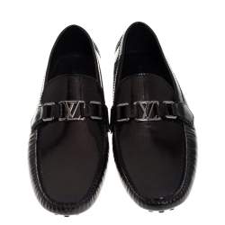 Pre Owned Louis Vuitton Brown Textured Patent Leather Hockenheim Loafers Size 41.5