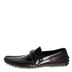 Pre Owned Louis Vuitton Brown Textured Patent Leather Hockenheim Loafers Size 41.5