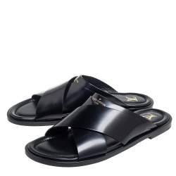 Pre Owned صندل سلايد لوي فيتون فوش جلد أسود لامع مقاس 46