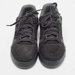 مملوكة مسبقًا Louis Vuitton Black Nubuck Leather LV Trainer Sneakers Size 41.5