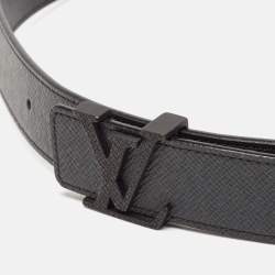 مملوكة مسبقًا Louis Vuitton Black Taiga Leather LV Initiales Belt 90CM