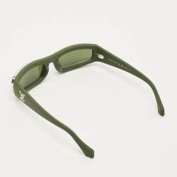 مملوكة مسبقًا نظارة شمسية مستطيلة منخفضة لوي فيتون سوبر فيجن LV خضراء