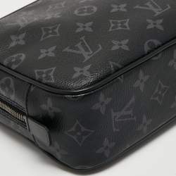 مملوكة مسبقًا Louis Vuitton Monogram Eclipse Canvas PM Toiletry Pouch 