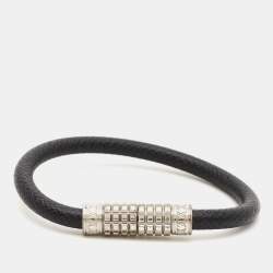 Louis Vuitton Black Leather LV Slim Bracelet Louis Vuitton | The Luxury  Closet