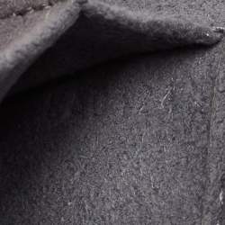 مملوكة مسبقًا Louis Vuitton Black Taiga Leather Tie Travel Case 