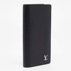 Louis Vuitton Black Taiga Leather Brazza Wallet