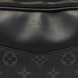 مملوكة مسبقًا Louis Vuitton Monogram Eclipse Canvas Explorer Bumbag