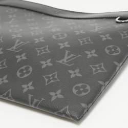 Louis Vuitton Monogram Eclipse Canvas Discovery GM Pochette