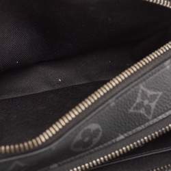 مملوكة مسبقًا Louis Vuitton Monogram Eclipse Alpha Wearable Wallet