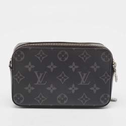 مملوكة مسبقًا Louis Vuitton Monogram Eclipse Alpha Wearable Wallet