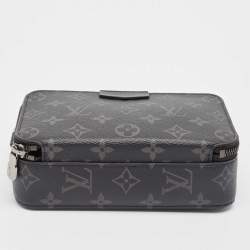 مملوكة مسبقًا Louis Vuitton Monogram Eclipse Alpha Wearable Wallet