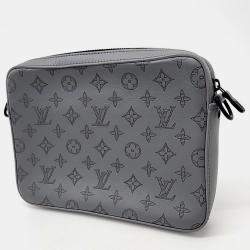 Louis Vuitton Grey Leather Shadow Duo Messenger Bag
