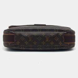 Louis Vuitton Brown Coated Canvas Messenger Beaubourg GM Bag