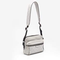 مملوكة مسبقًا Louis Vuitton Antarctica Taigarama Monogram Outdoor Messenger PM Bag