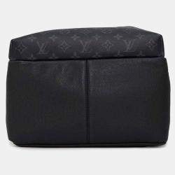 Louis Vuitton Noir Taiga Leather Monogram Eclipse Discovery Backpack  