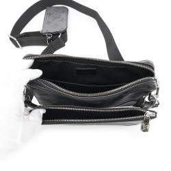Louis Vuitton Noir Monogram Eclipse Monogram Eclipse Reverse Trio Messenger Bag