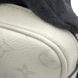 Pre Owned Louis Vuitton Blanc Monogram Taiga Leather Outdoor Messenger Bag