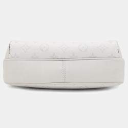 Pre Owned Louis Vuitton Blanc Monogram Taiga Leather Outdoor Messenger Bag