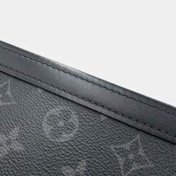 Louis Vuitton Pochette Voyage Noir Monogram Eclipse Size Mm