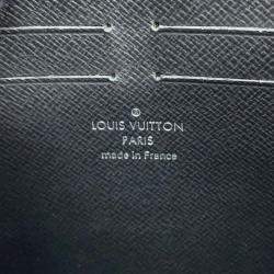 Louis Vuitton Pochette Voyage Noir Monogram Eclipse Size Mm