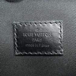 Louis Vuitton Discovery Bumbag Noir Monogram / Galaxy
