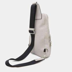 Louis Vuitton Beige Taiga Leather Avenue Sling Bag