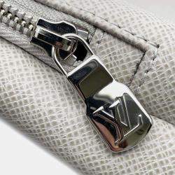 Louis Vuitton Beige Taiga Leather Avenue Sling Bag