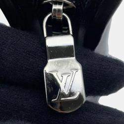 Louis Vuitton Noir Monogram Eclipse Reverse Gaston Wearable Wallet