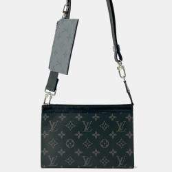 Louis Vuitton Noir Monogram Eclipse Reverse Gaston Wearable Wallet