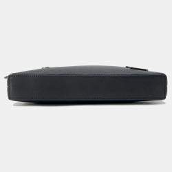 Louis Vuitton Take Off Pouch Noir Grain Leather