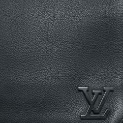 Pre Owned Louis Vuitton Black Aerogram Leather Takeoff Messenger Bag