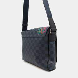 Louis Vuitton District Noir Damier Cobalt Canvas Size Pm