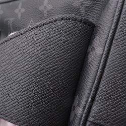 Louis Vuitton Bumbag / Outdoor Noir Monogram Eclipse Taiga Leather