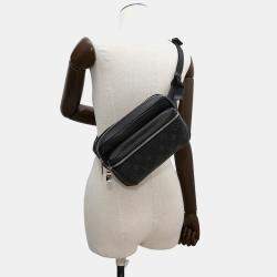 Louis Vuitton Bumbag / Outdoor Noir Monogram Eclipse Taiga Leather