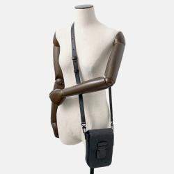 Louis Vuitton Spadlock Vertical Wearable Wallet Noir Monogram Taurillon