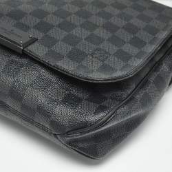 مملوكة مسبقًا حقيبة لويس فيتون ديستريكت قماش داميير جرافيت PM