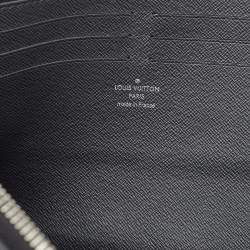 مملوكة مسبقًا Louis Vuitton Black Epi Leather Pochette Homme Clutch Bag