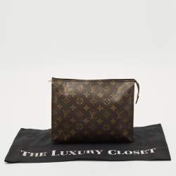 مملوكة مسبقًا Louis Vuitton Monogram Canvas Toiletry Pouch