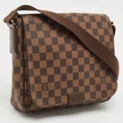 مملوكة مسبقًا Louis Vuitton Damier Ebene Canvas District PM Bag