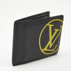 Pre Owned Louis Vuitton Black Leather LV Circle Bifold Wallet
