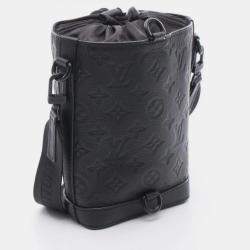 مملوكة مسبقًا Louis Vuitton Noe Sling Black Monogram Shadow Leather Shoulder Bag