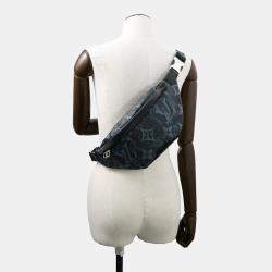 مملوكة مسبقًا Louis Vuitton Discovery Bumbag Nm Noir Monogram / Pastel