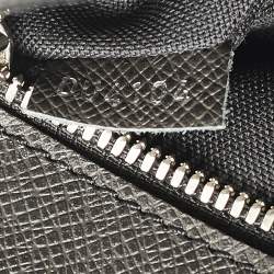 مملوكة مسبقًا Louis Vuitton Black Taiga Leather Porte Documents Briefcase Bag